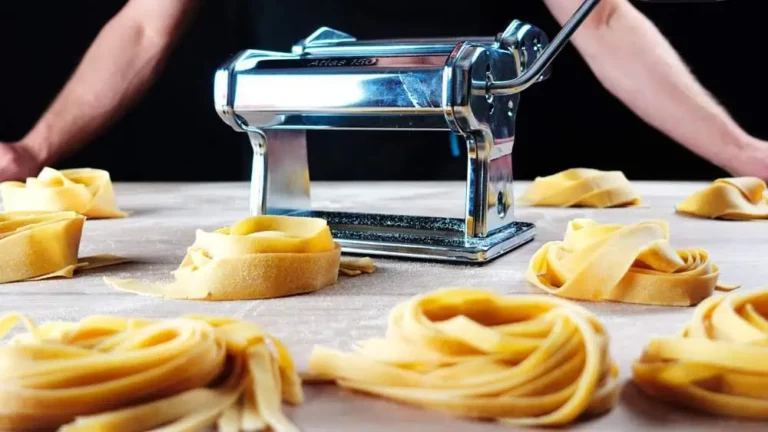 Pasta mit der Nudelmaschine selber machen